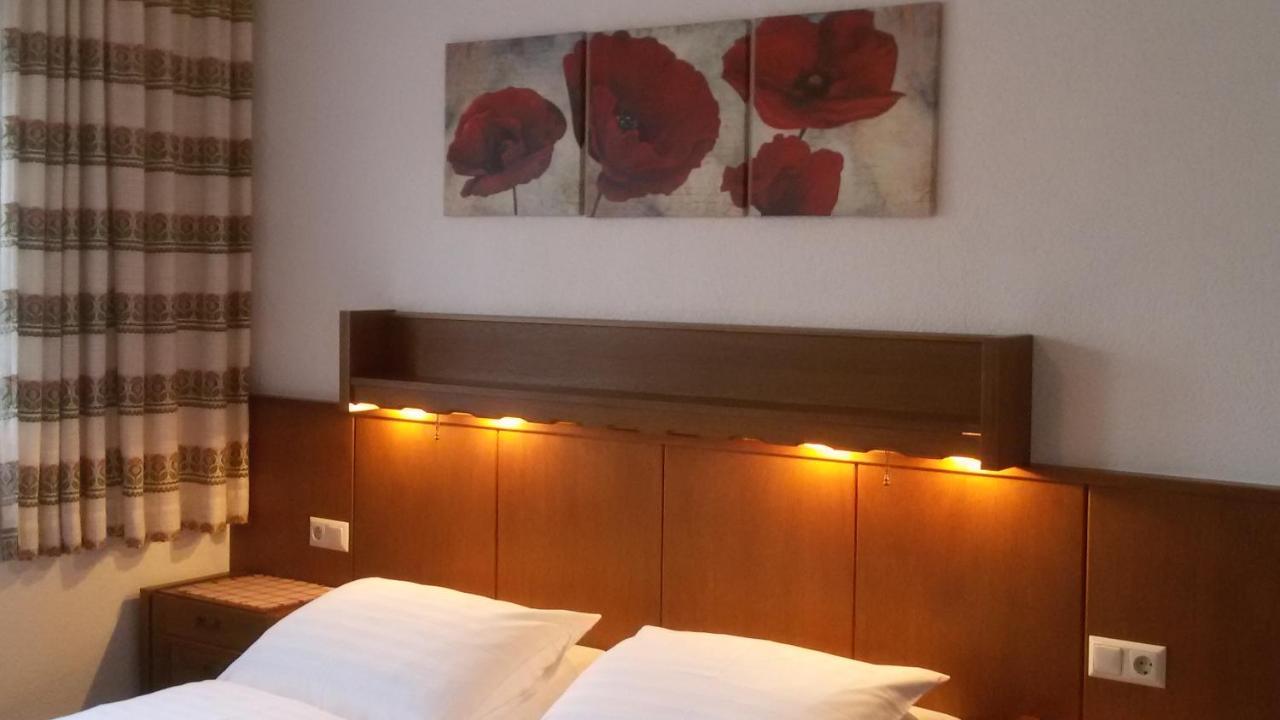 Kroenhof Hotel บาด ไคลน์เคิร์ชไฮม์ ภายนอก รูปภาพ